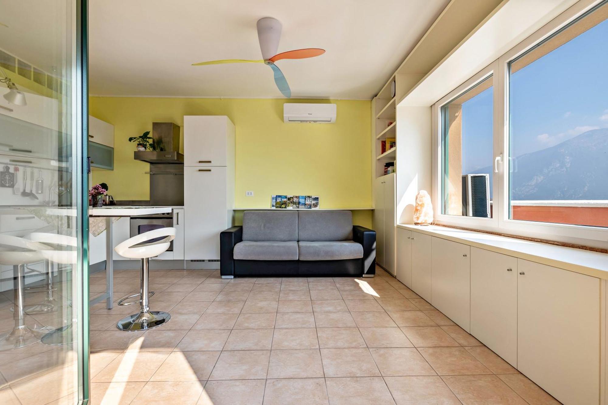 Ferienwohnung Casa Sara With Swimming Pool Riva del Garda Exterior foto